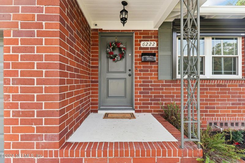 6222 Pine Cove Ln, Jacksonville, FL 32211
