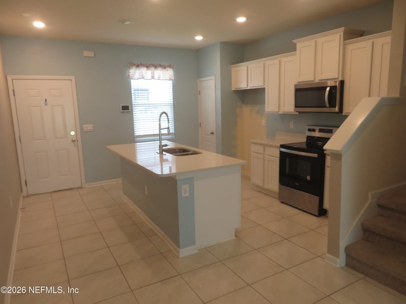 624 Yellow Oaks Ln, Orange Park, FL 32065
