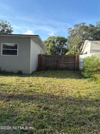 6244 Pine Bluff Dr, Jacksonville, FL 32211