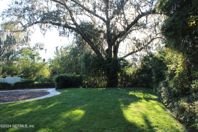 6247 Riviera Manor Dr, Jacksonville, FL 32216