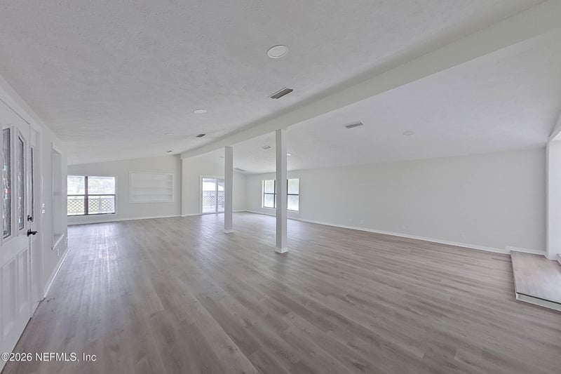 6249 Lake Dr, Starke, FL 32091