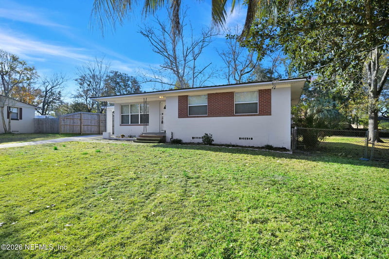 6268 Randia Dr, Jacksonville, FL 32210