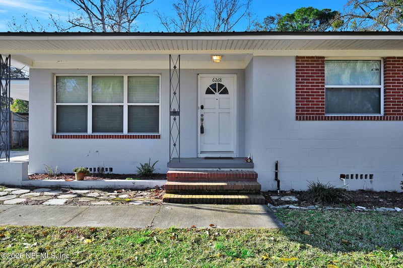 6268 Randia Dr, Jacksonville, FL 32210