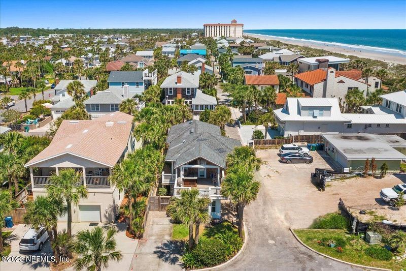 628 Midway St, Neptune Beach, FL 32266