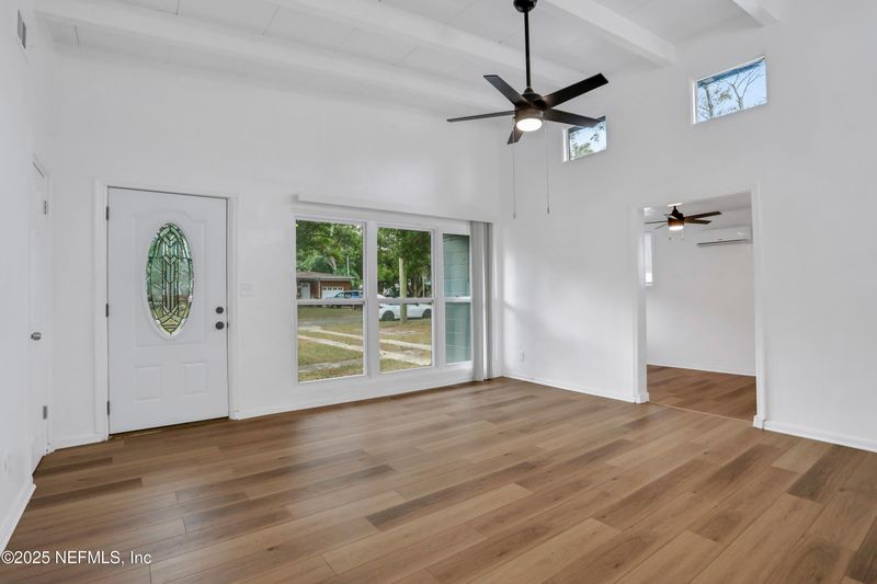 6309 N Terry Parker Dr, Jacksonville, FL 32211