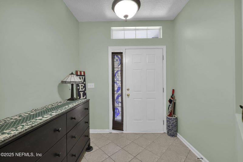 631 Longcrest Ln, Orange Park, FL 32065