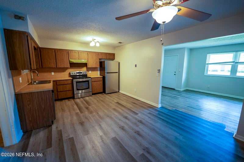 6319 Raw Hyde Trl S, Jacksonville, FL 32210