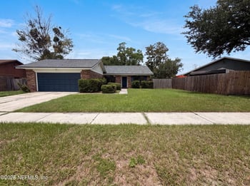 6320 Ian Chad Dr E, Jacksonville, FL 32244
