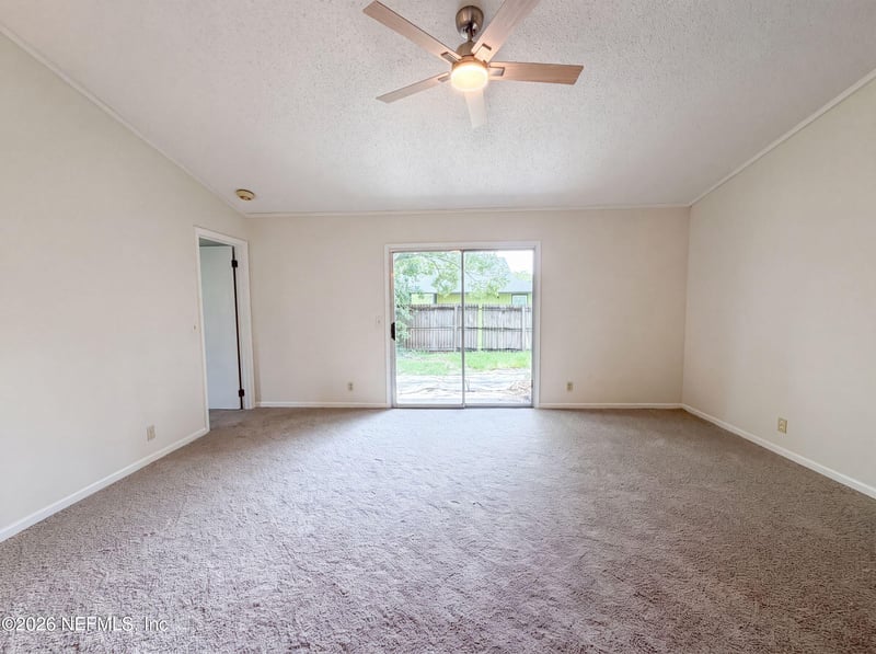 6320 Ian Chad Dr E, Jacksonville, FL 32244