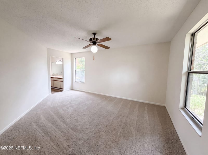 6320 Ian Chad Dr E, Jacksonville, FL 32244