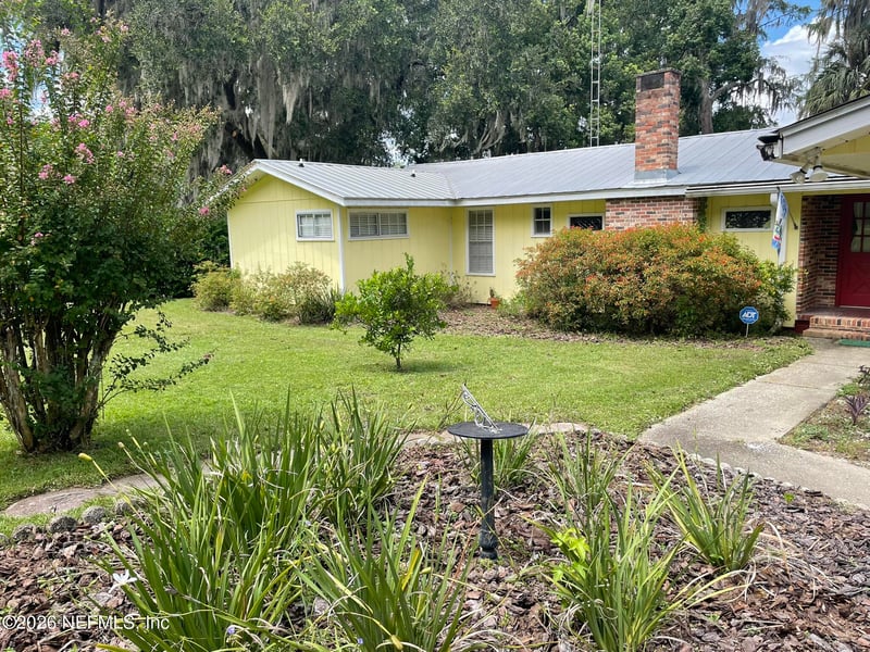 6328 Dogwood Ln, Melrose, FL 32666