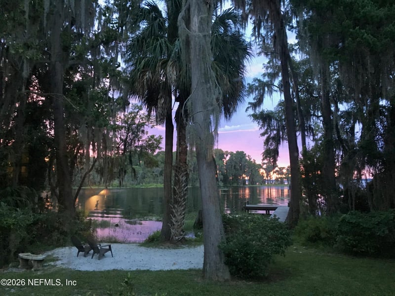 6328 Dogwood Ln, Melrose, FL 32666