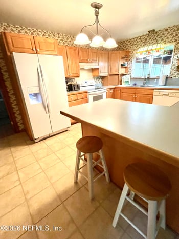 6328 Dogwood Ln, Melrose, FL 32666