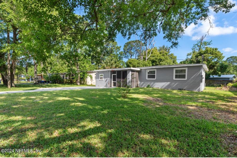 6329 Bartholf Ave, Jacksonville, FL 32210