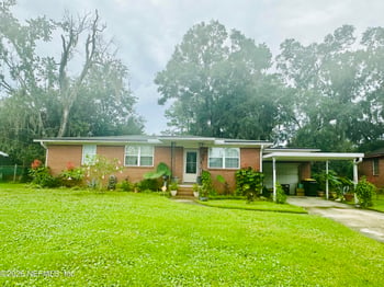 6334 Cherry Laurel Dr, Jacksonville, FL 32210