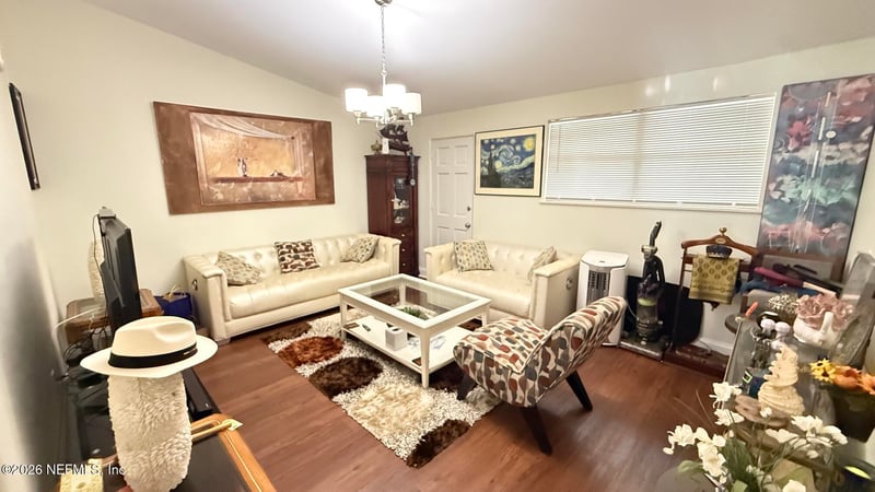 6345 Sprinkle Dr N, Jacksonville, FL 32211