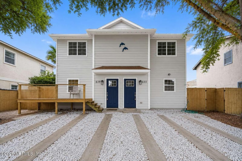635 6th Ave S, Jacksonville Beach, FL 32250