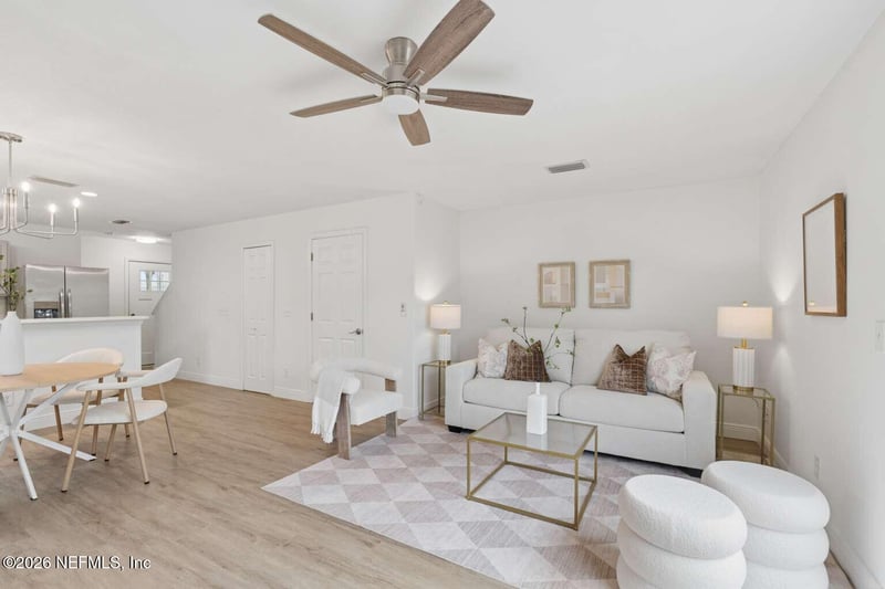 635 6th Ave S, Jacksonville Beach, FL 32250