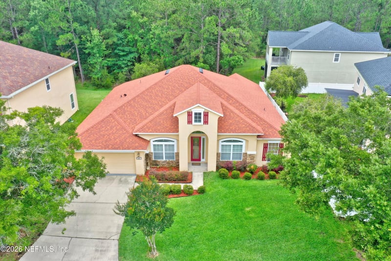 635 Wakeview Dr, Orange Park, FL 32065