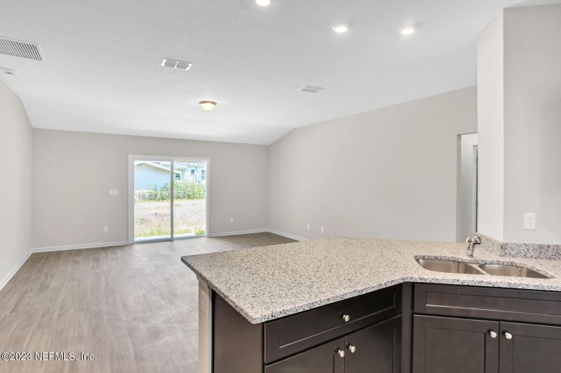 6356 Lamar Dr, Jacksonville, FL 32244