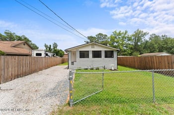 6369 Jammes Rd, Jacksonville, FL 32244
