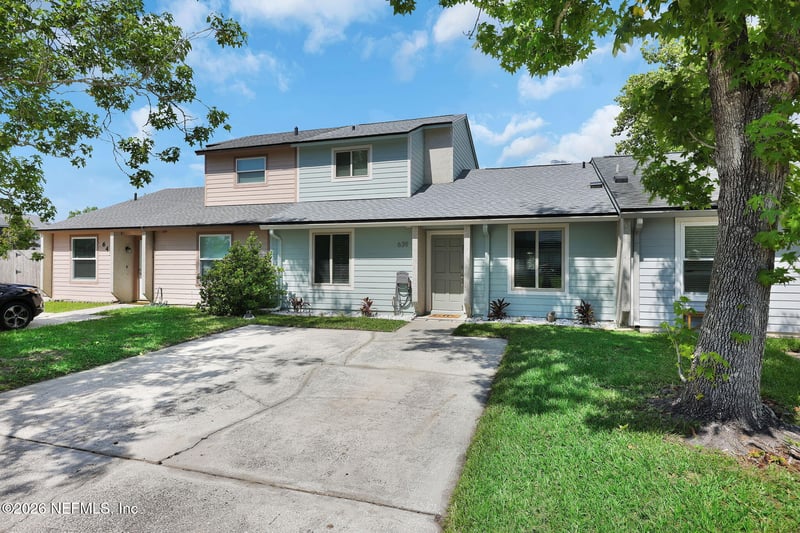 639 Aquatic Dr, Atlantic Beach, FL 32233