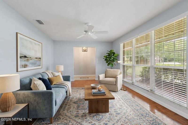 6391 Tintern Cir E, Jacksonville, FL 32244