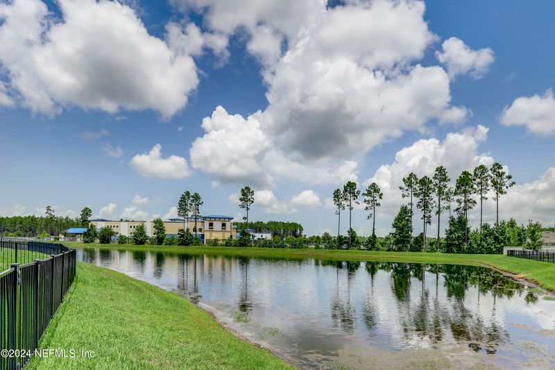 64 Glasgow Dr, St Johns, FL 32259