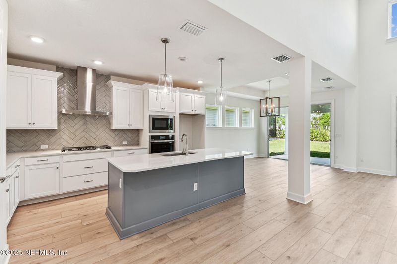 64 Rushing Dr, St Augustine, FL 32092