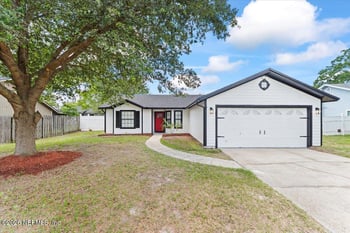 640 Radnor Ln, Jacksonville, FL 32221