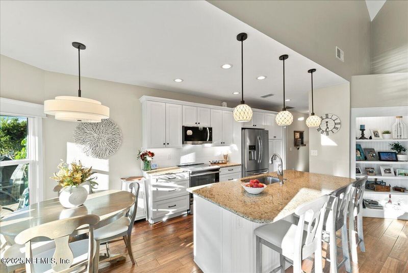 6401 Putnam St, St Augustine, FL 32080