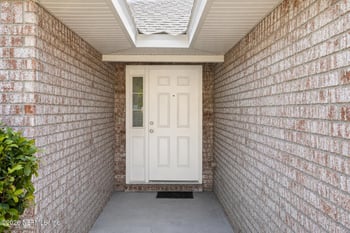 6425 Sarahs View Ct, Jacksonville, FL 32244