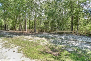 6435 River Cir, Macclenny, FL 32063