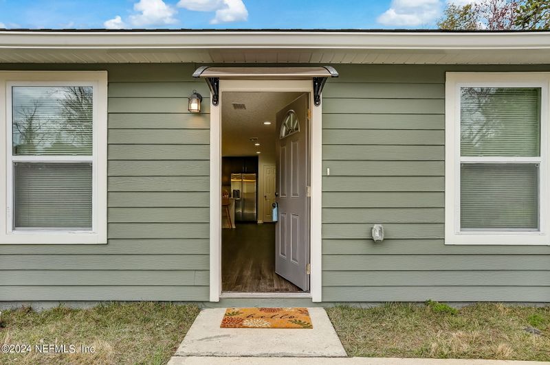 645 Moore St, Baldwin, FL 32234