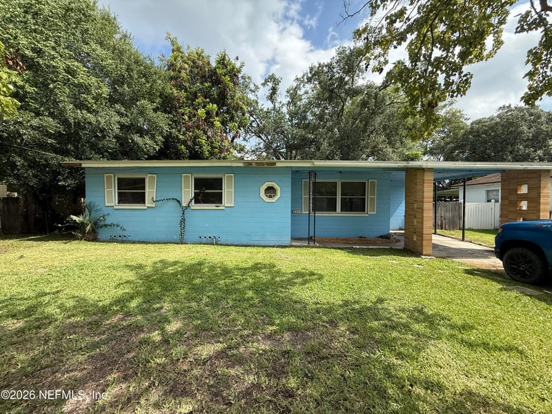6453 Solandra Dr, Jacksonville, FL 32210