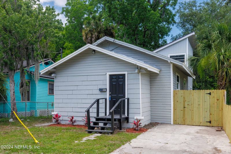 647 E 31st St, Jacksonville, FL 32206