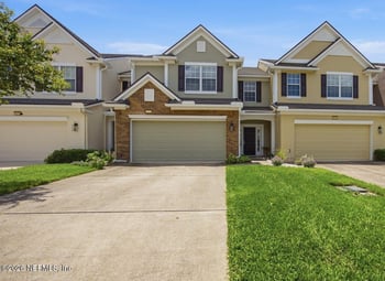 6476 Smooth Thorn Ct, Jacksonville, FL 32258