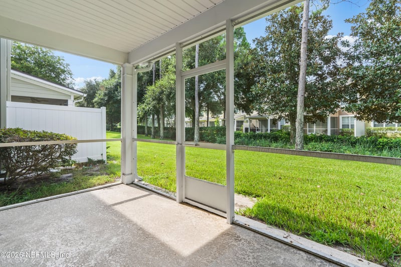 6486 Yellow Leaf Ct, Jacksonville, FL 32258