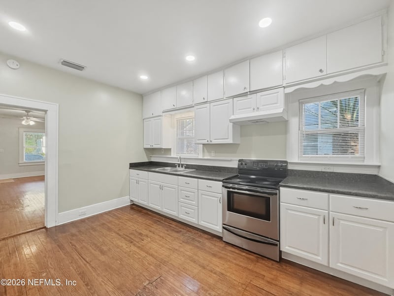 649 Long Branch Blvd, Jacksonville, FL 32206
