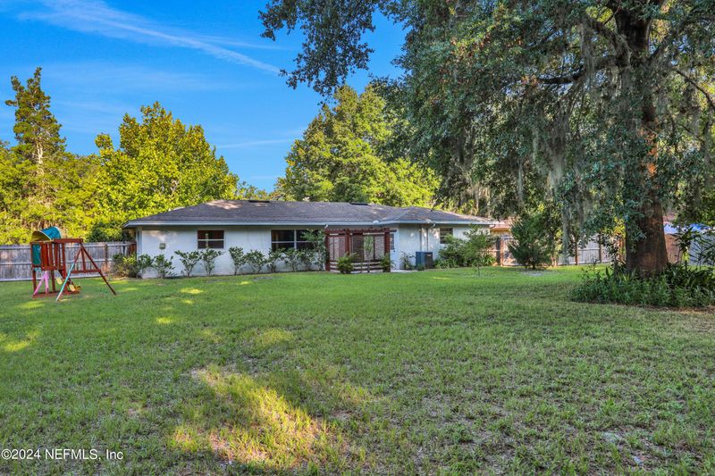 6495 Fern St, Fleming Island, FL 32003