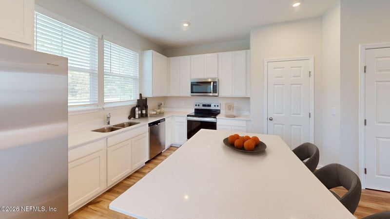 65 Downing Dr, St Johns, FL 32259