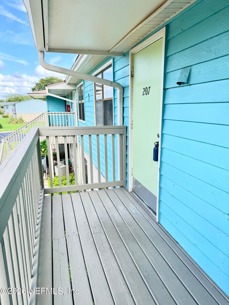 650 W Pope Rd #207, St Augustine, FL 32080