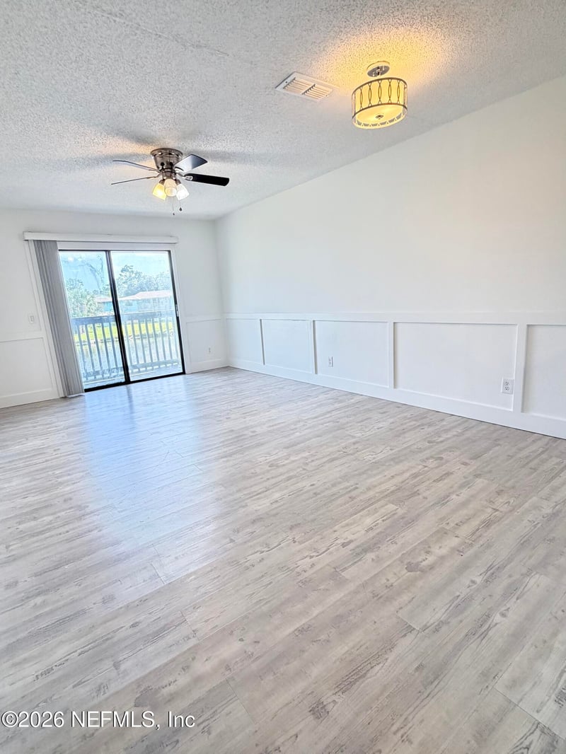 650 W Pope Rd #207, St Augustine, FL 32080