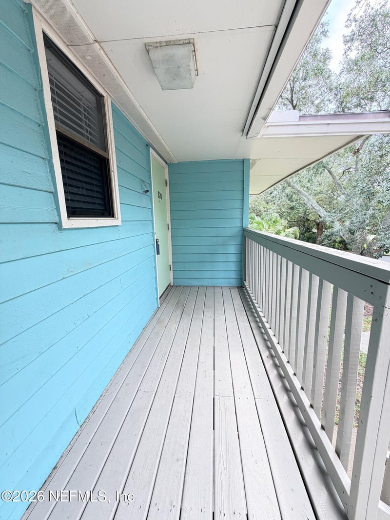 650 W Pope Rd #220, St Augustine, FL 32080