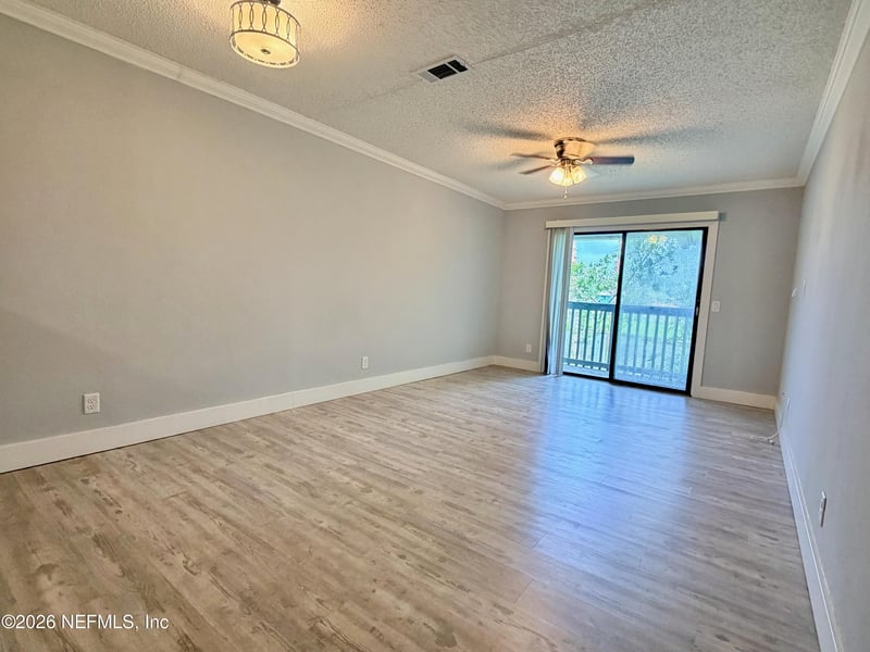 650 W Pope Rd #220, St Augustine, FL 32080