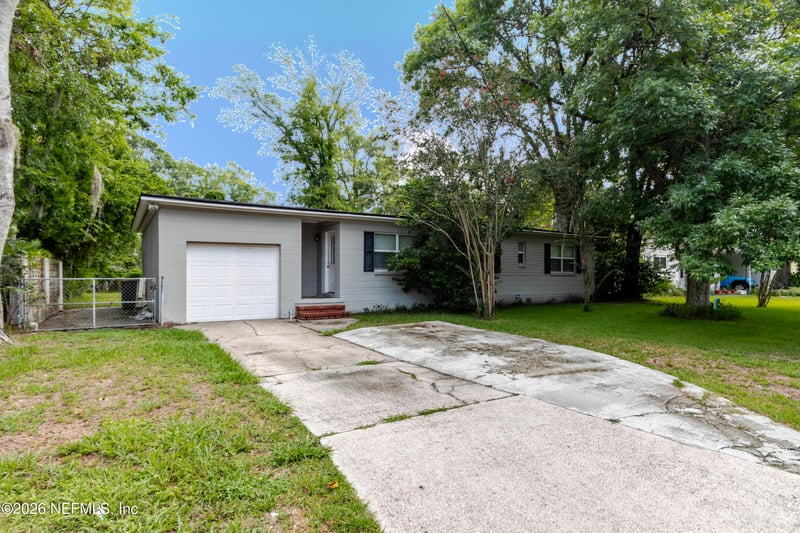 6501 Mitford Rd, Jacksonville, FL 32210