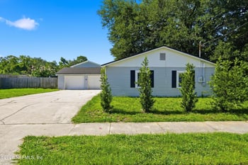 6502 Barnes Rd S, Jacksonville, FL 32216