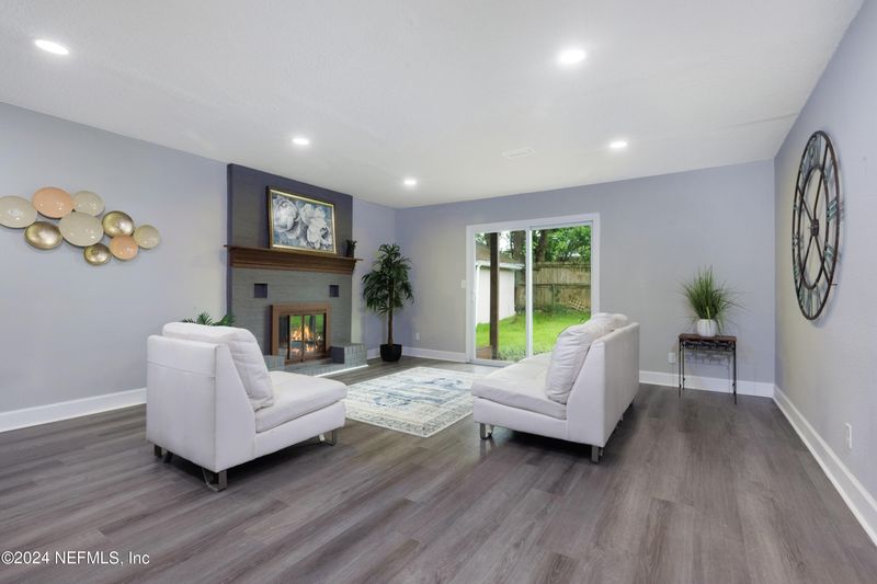 6504 Cooper Ln, Jacksonville, FL 32210
