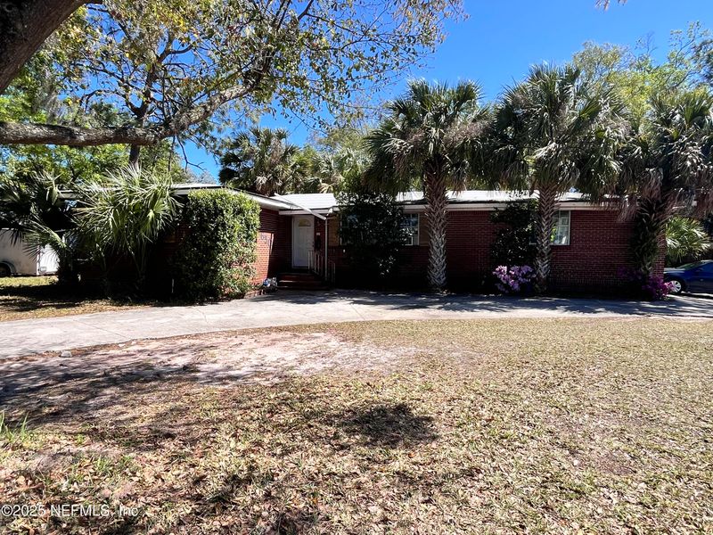 6504 Merrill Rd, Jacksonville, FL 32277