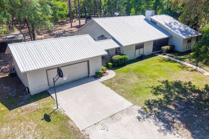 6519 Neale Rd, Melrose, FL 32666